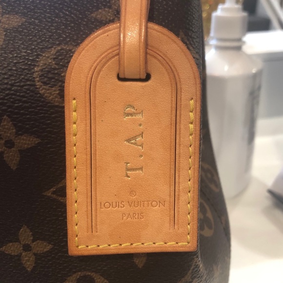 LV bag - Picture 1 of 5